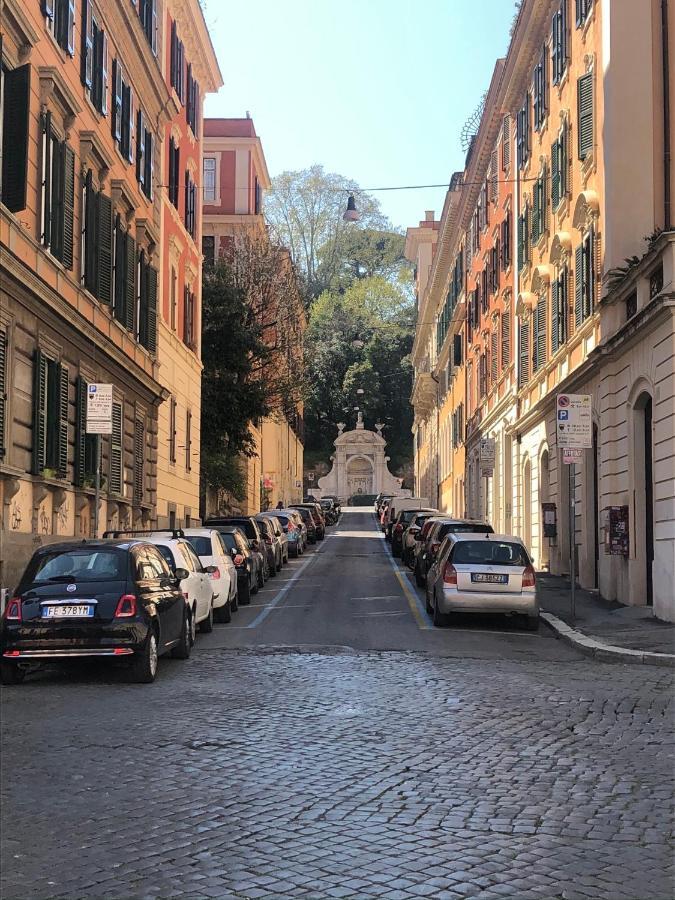 Casa Manara In Trastevere โรม ภายนอก รูปภาพ
